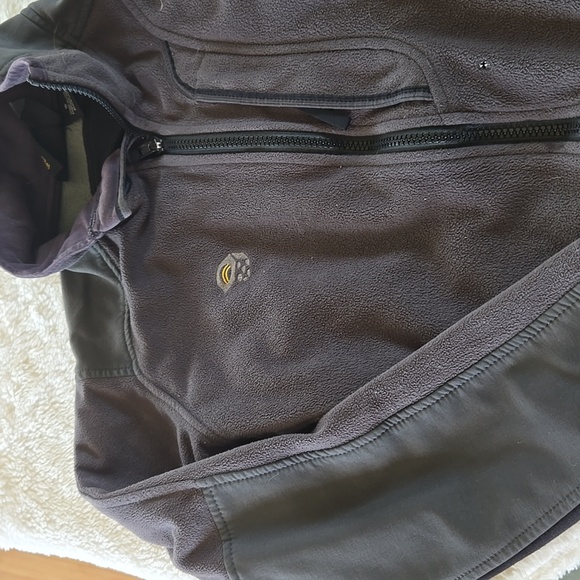 Gray and Black Fleece Mountain Hardware Jacket - Picture 5 of 14